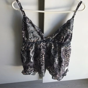 Odd molly  - Sälja fina odd molly line storlek 3  pris 120kr st