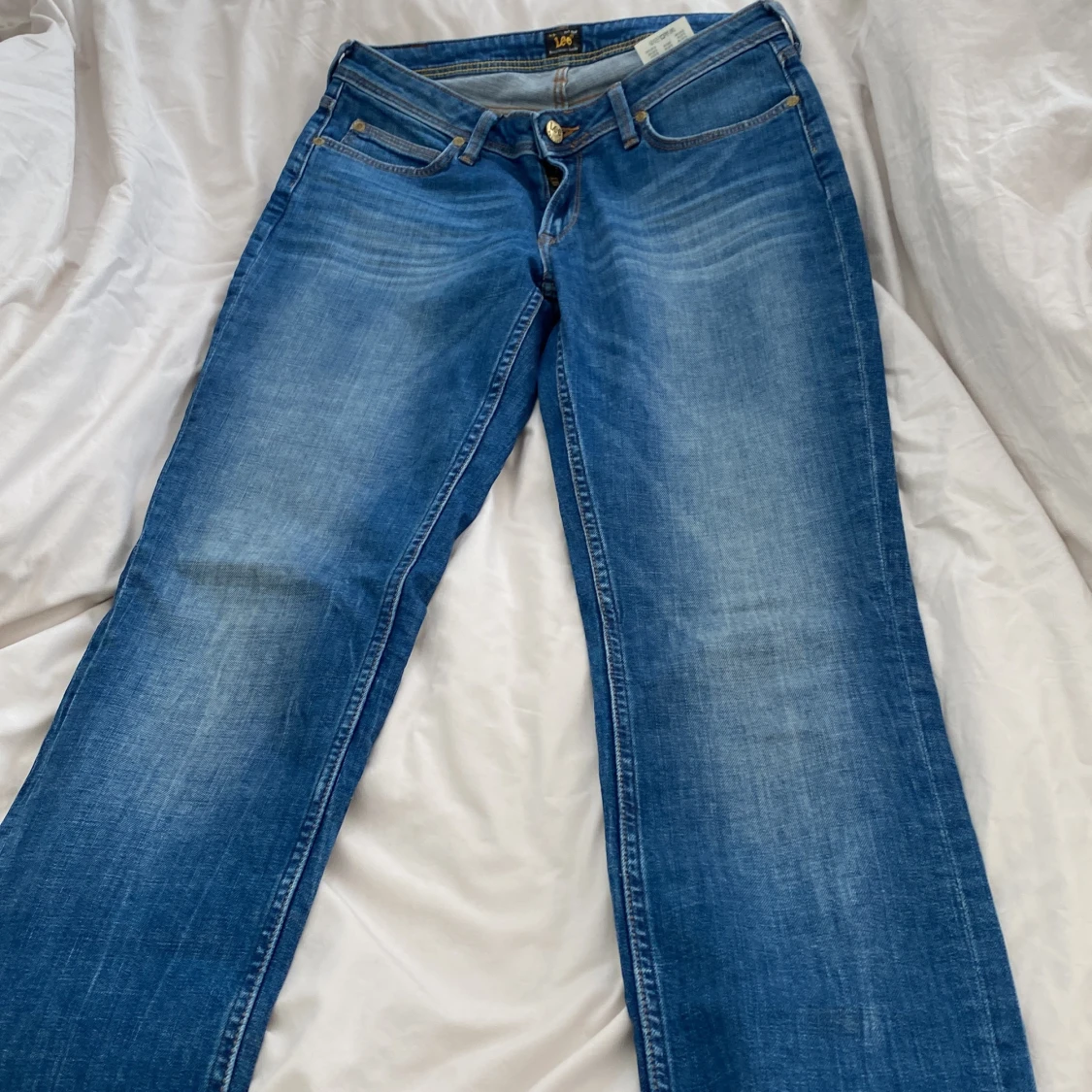 Lee Emlyn W28 L 33 - 91