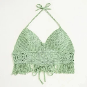 Virkad top one size  - Säljer denna somriga virkade topp från SHEIN, hör av dig vid intresse :)