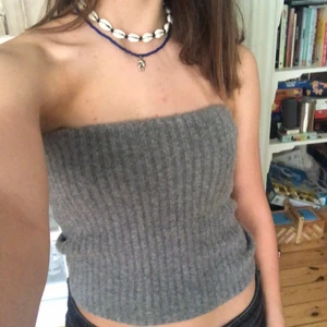 Stickad tubtopp  - Grå stickad tubtopp från zara i nyskick⭐️ passar XS-M
