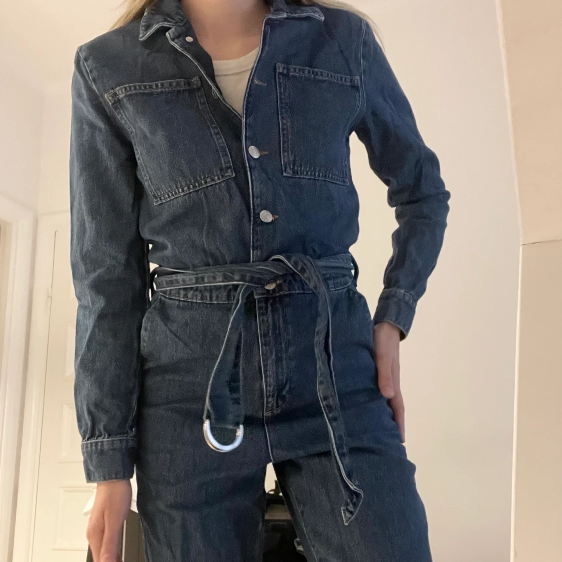 Jeans byxdress från NA-KD