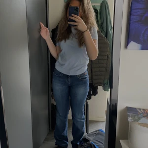 Stickad topp - Säljer denna zara toppen som är i ett fint stickat material då den inte kommer till användning längre💞 