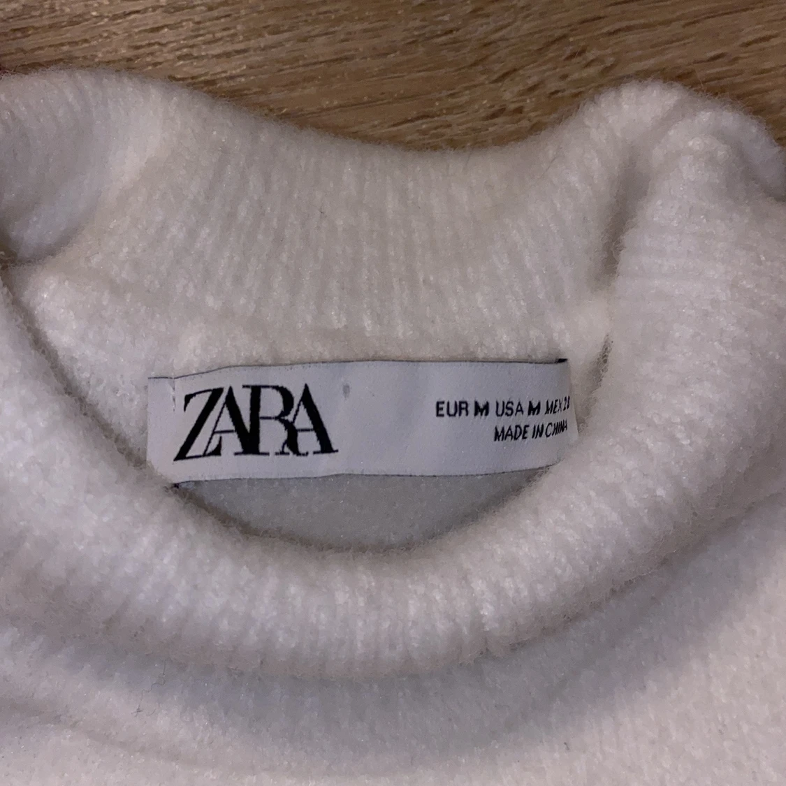 Vit långärmad tröja  - 90