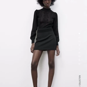 Zara Blus - Jättesnygg blus från Zara, använd endast en gång