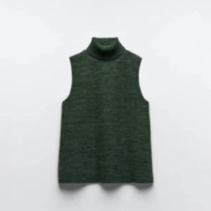 Tröja från Zara - En super snygg mörkgrön tröja från Zara som jag aldrig använt då jag har en likadan fast beige