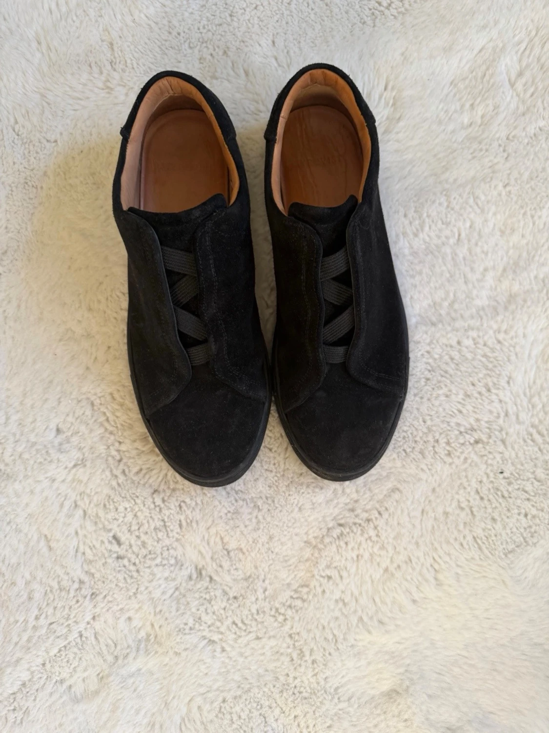 Svarta mockasneakers myrqvist 