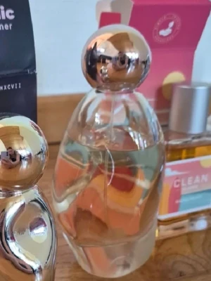 Kylie jenner cosmic  - Kylie jenner cosmic