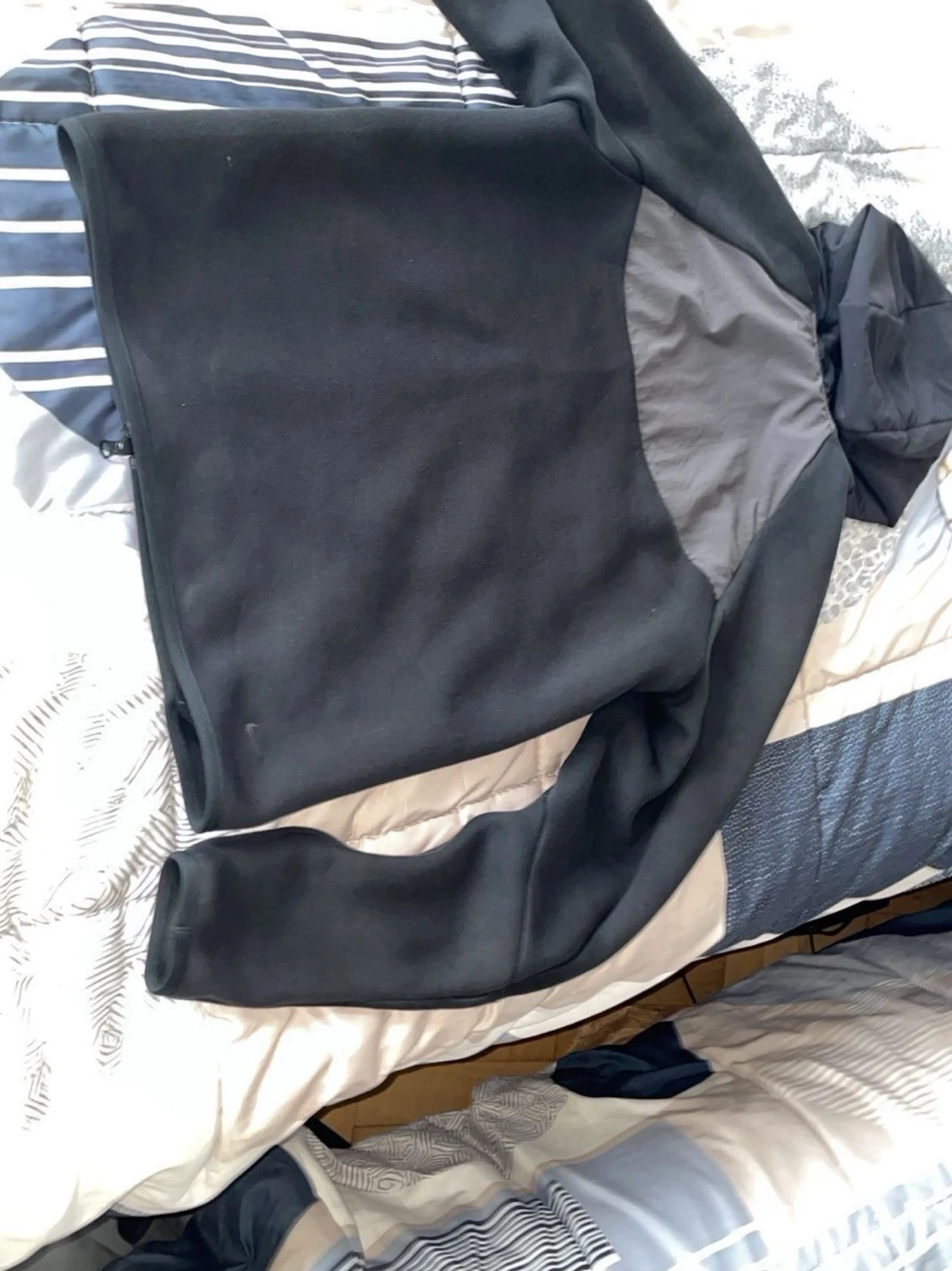 Svart Nike hoodie med dragkedja - 1