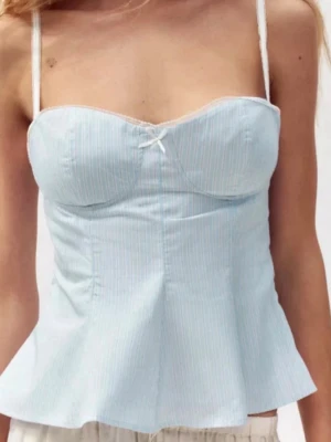 Slutsåld Zara topp - Super fin Zara topp i storelk XS med prislapp kvar!❤️🥰 Men tycker den mer är som en S!