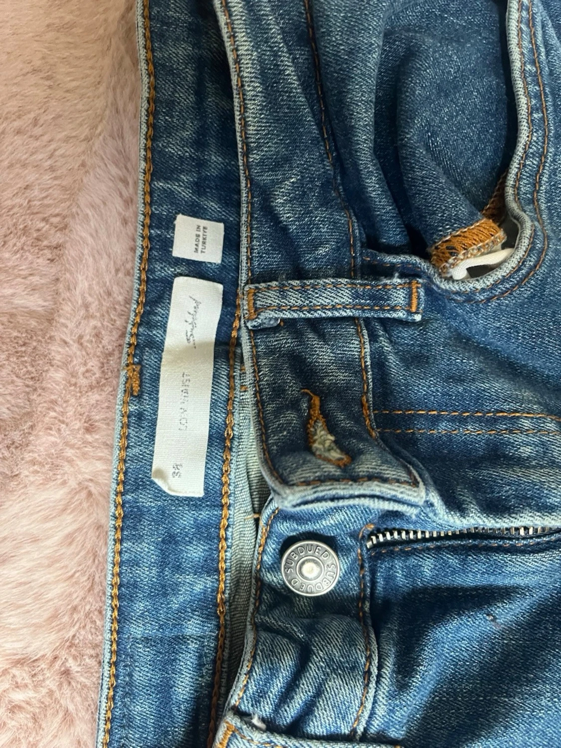 Blå bootcut jeans med detaljer - 2