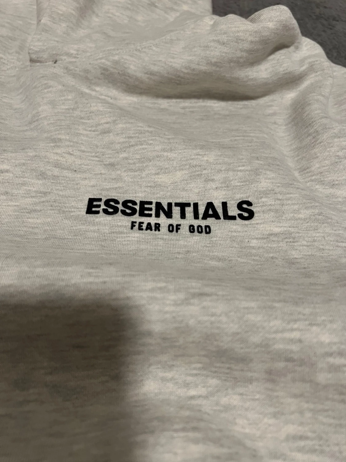Grå Essentials Fear of God hoodie - 1