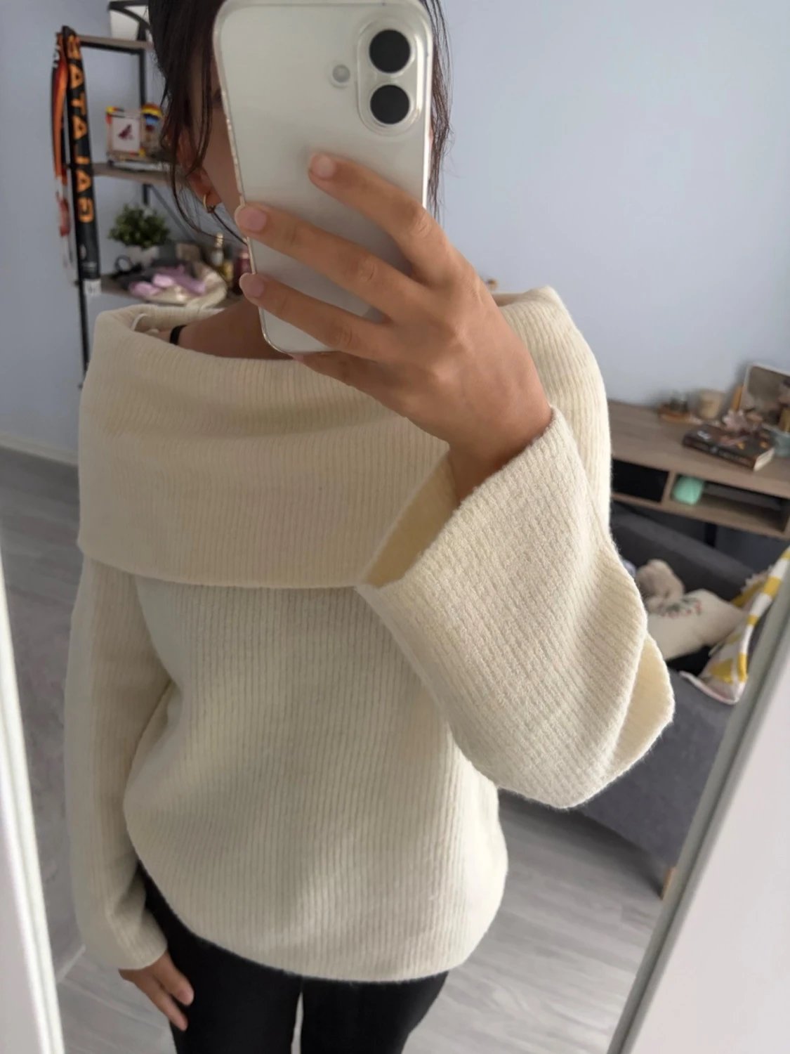 Off shoulder stickad tröja cremevit - 2