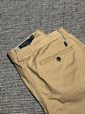 Ralph Lauren shorts  - Fina shorts passar perfekt på exempel golfbanan eller bara fina shorts på sommaren 