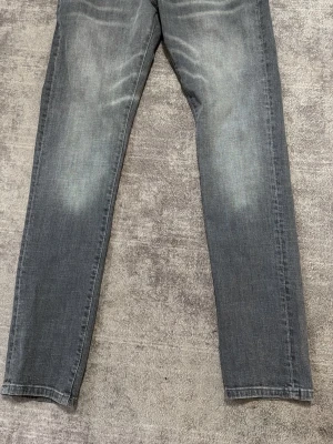 Dsq2 jeans - Helt nya dsquared2 jeans 