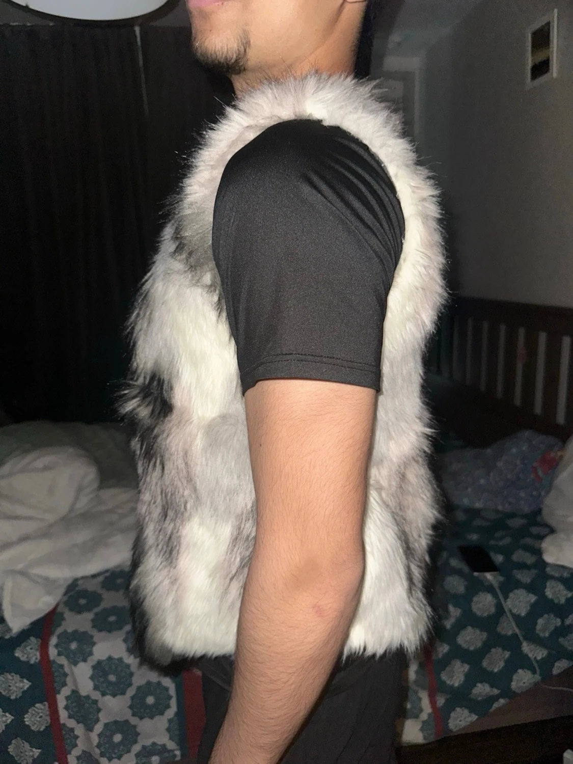 Gråvit fluffig pälsväst - 1