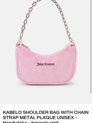 Juicy couture handväska - En rosa Juicy couture handväska, aldrig använd. Så helt ny i skicket med både prislapp och papper kvar i väskan 