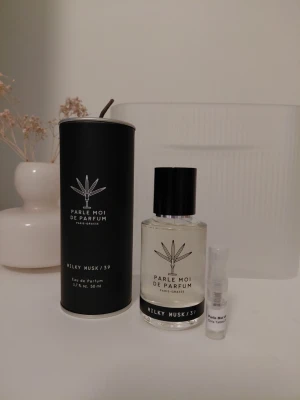 Parle Moi De Parfum Milky musk/39 - Musk and sandalwood perfume 