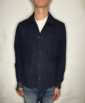 Hampton Republic Overshirt - Stl - M | Skick: 10/10 | Nypris: 1200kr Vid minsta fundering är det bara att höra av er!