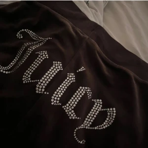 Bruna  Juicy Couture byxor XXS - KÖPTA!!!