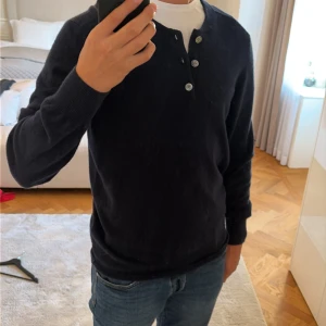 Soft Goat 100% cashmere tröja - Använd fåtal gånger, bra skick och pris är diskuterbart