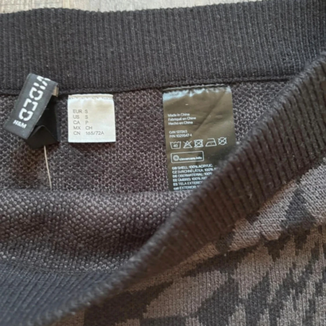 Svart och grå kortkjol samt väst från H&M - 3