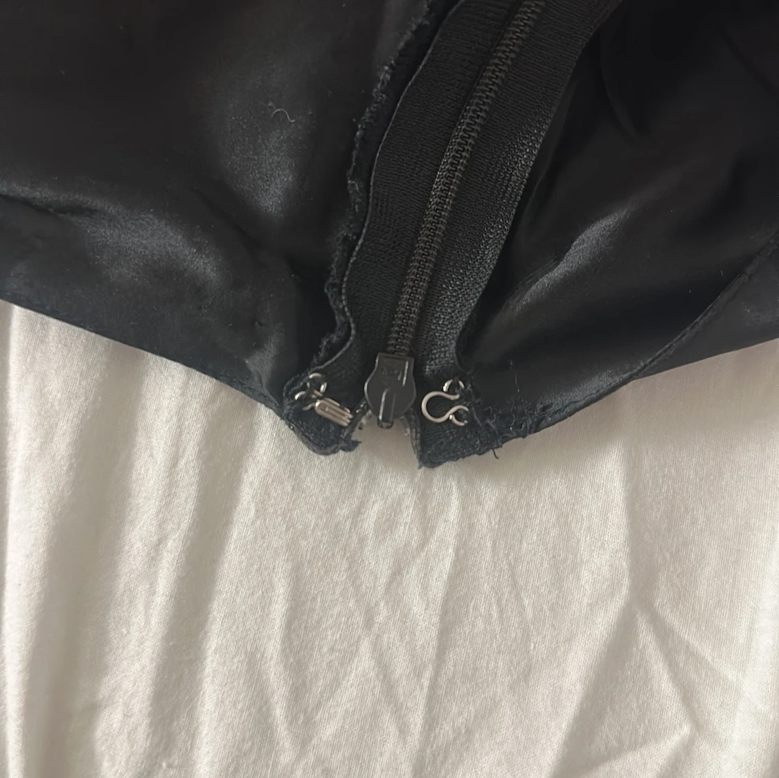 Svart volangkjol från Vila - 2