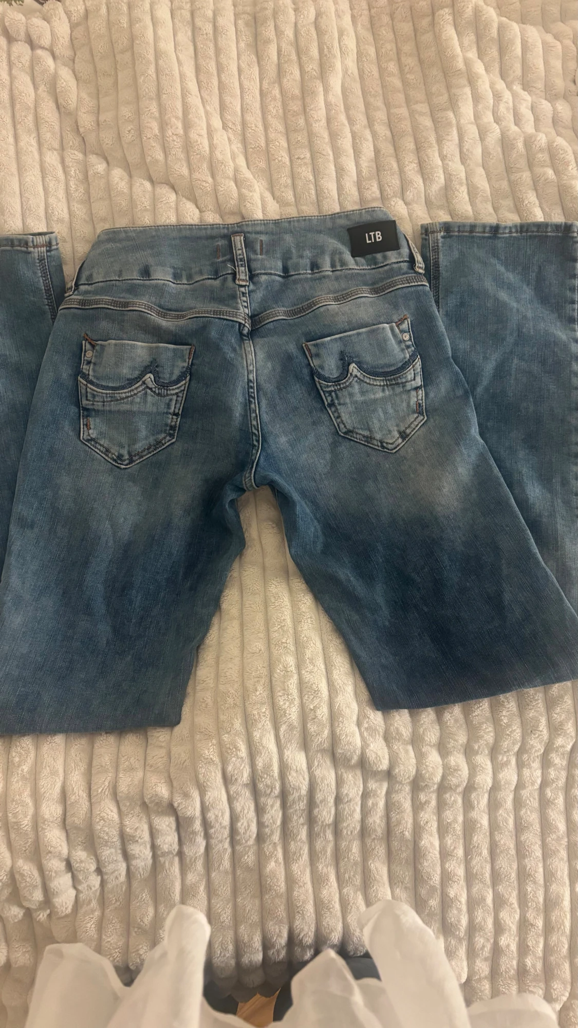 Blå jeans från LTB W28 L32 - 3