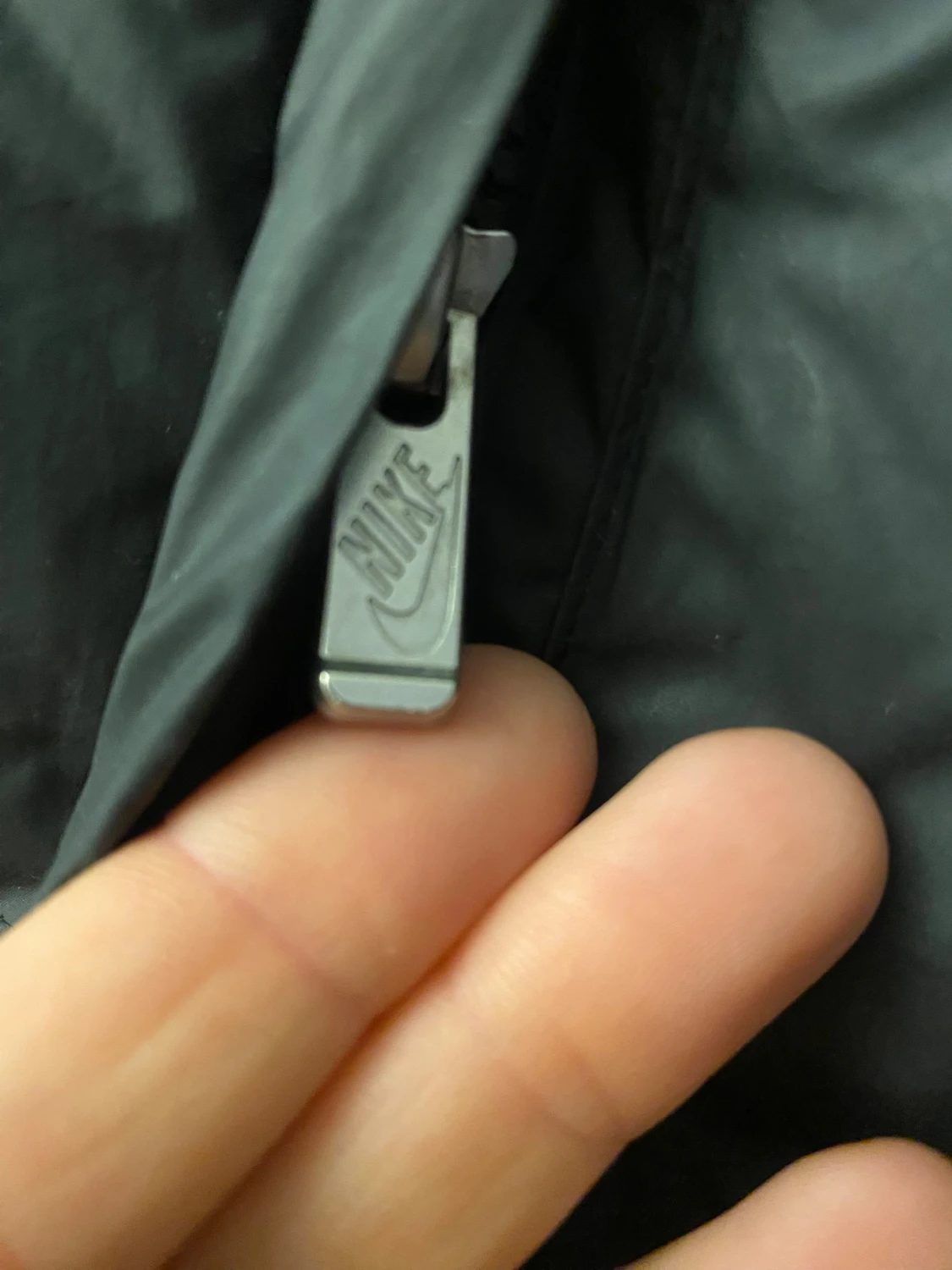 Svart pufferjacka från Nike Storm-FIT - 1