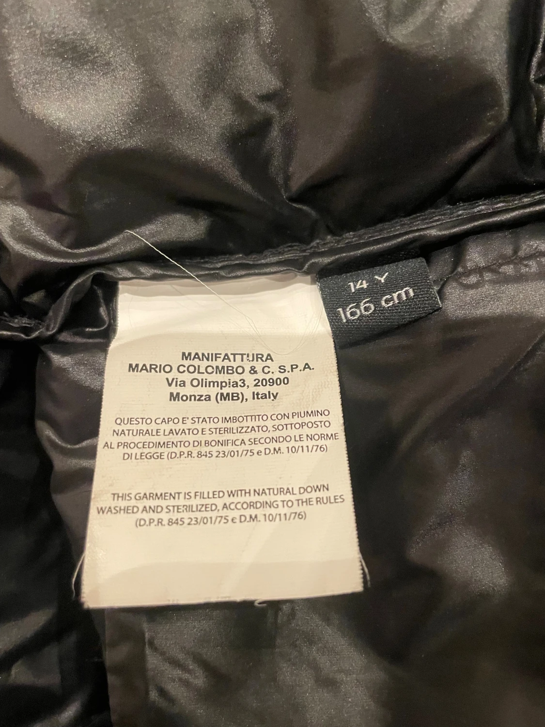 Svart glansig dunjacka från Colmar - 4