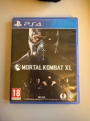 Mortal Kombat XL PS4 - Mortal Kombat XL full version, barely used.