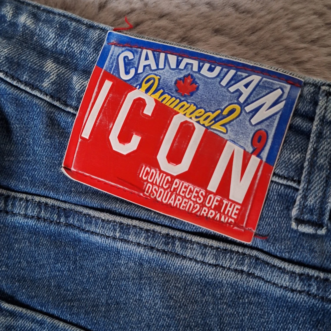 Blå jeans från Dsquared2 stl 44 - 4