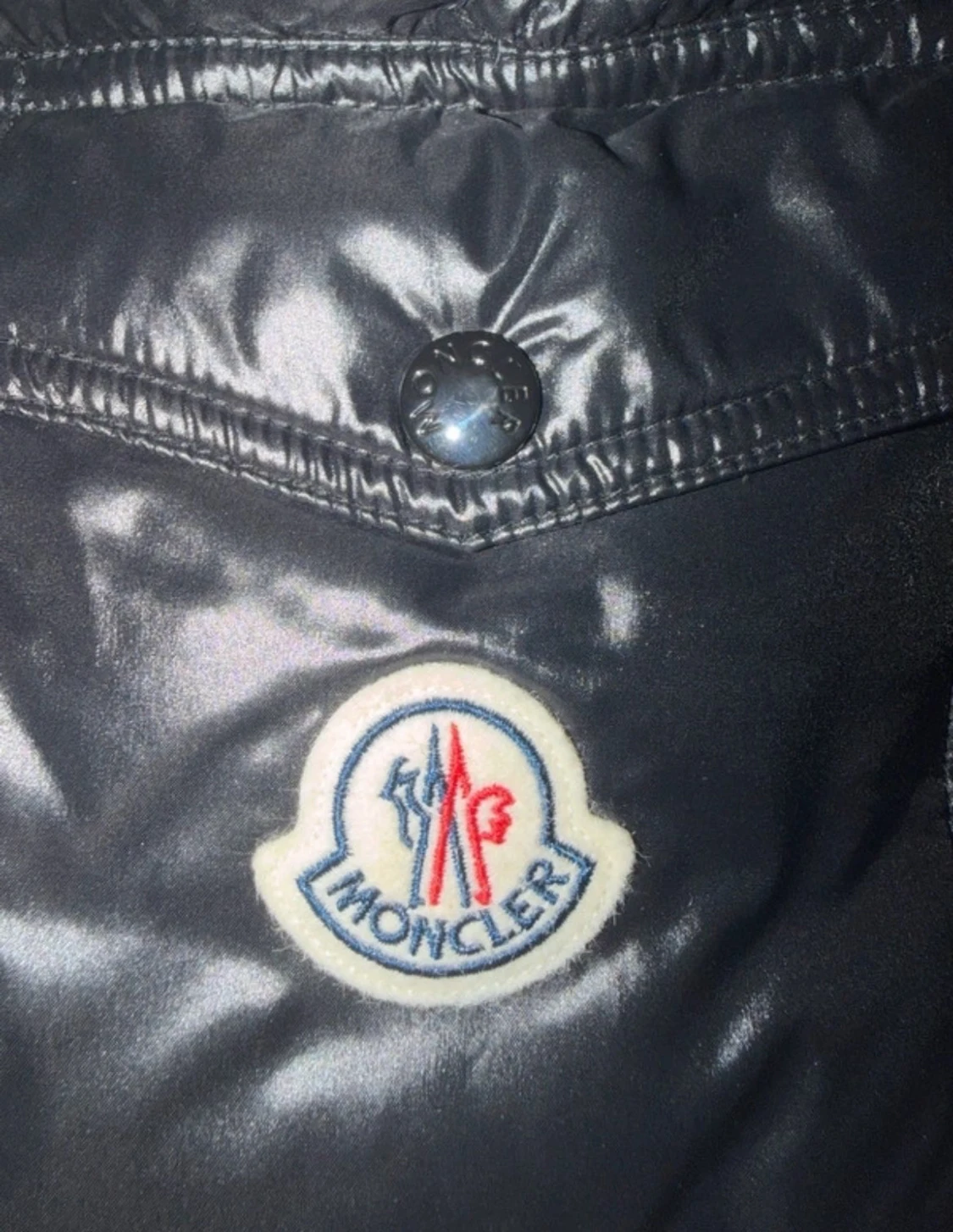 Svart pufferjacka från Moncler - 2