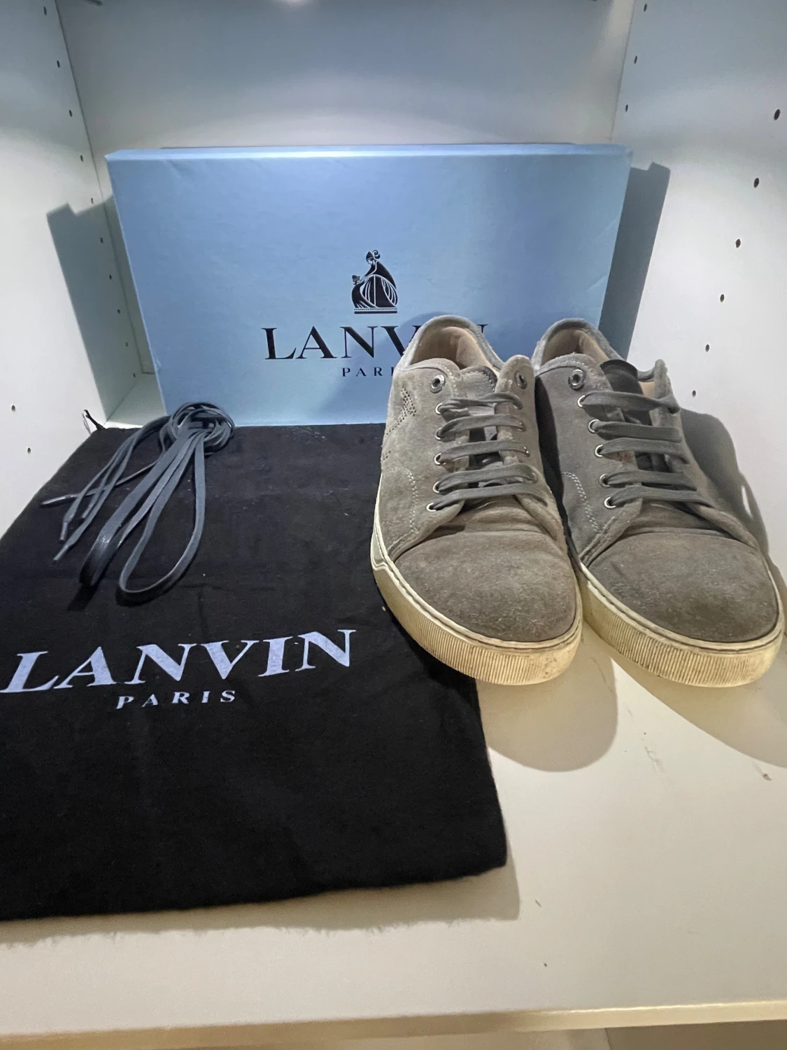 Grå mockasneakers från Lanvin - 1
