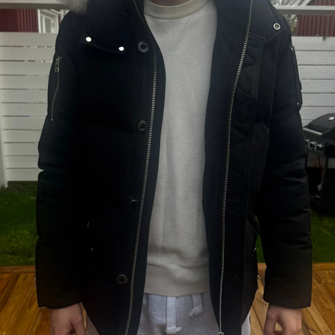 Svart dunjacka Moose Knuckles - 1