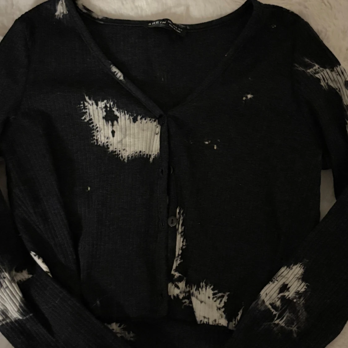 Svart och vit kofta från SHEIN