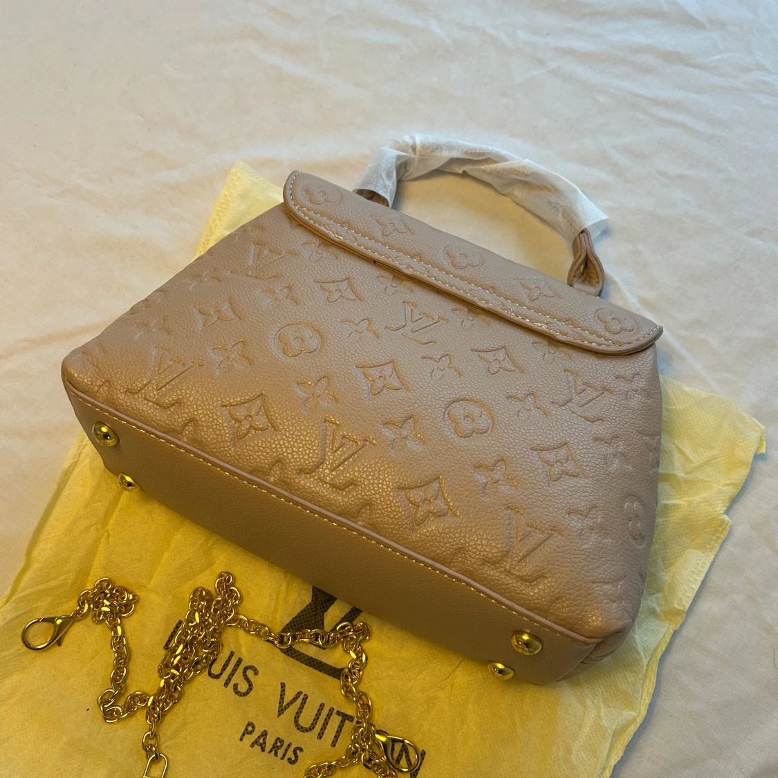Beige Louis Vuitton handväska i skinn - 3