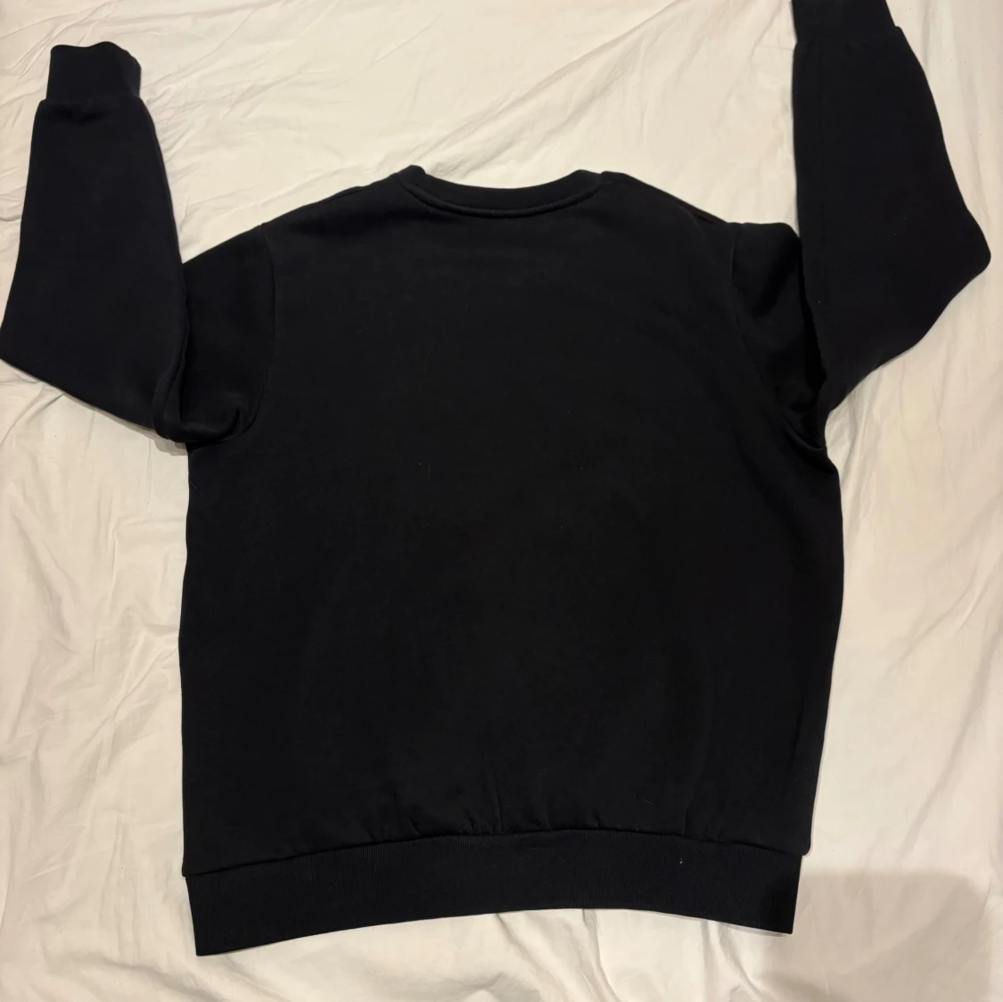 Svart sweatshirt från Jack & Jones - 2