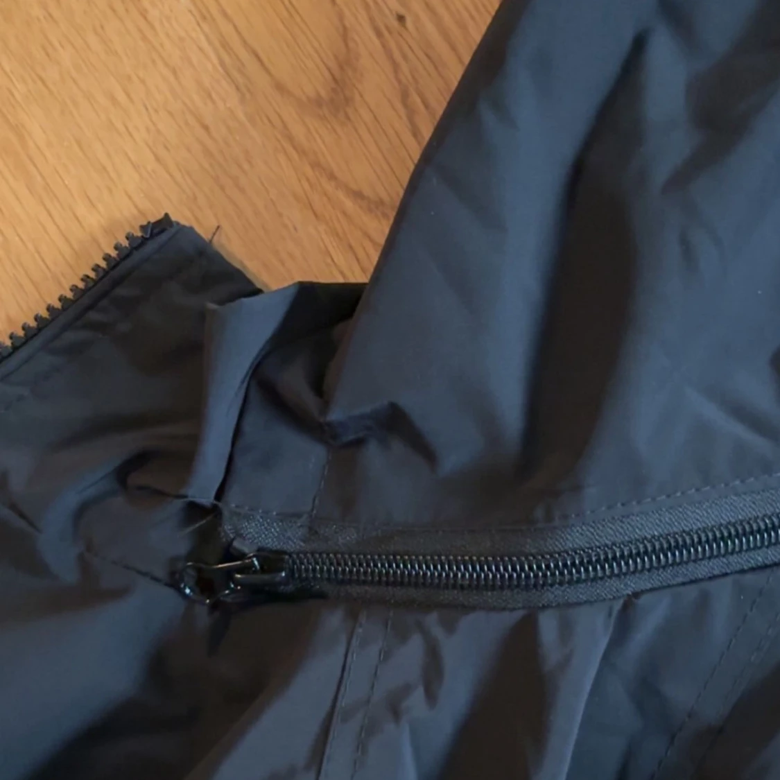 Svart vindjacka från Moncler - 2