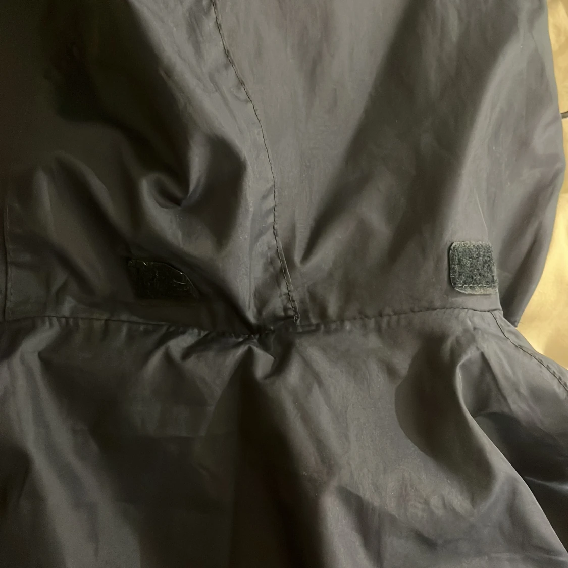 Mörkblå regnjacka från Swisswell - 3