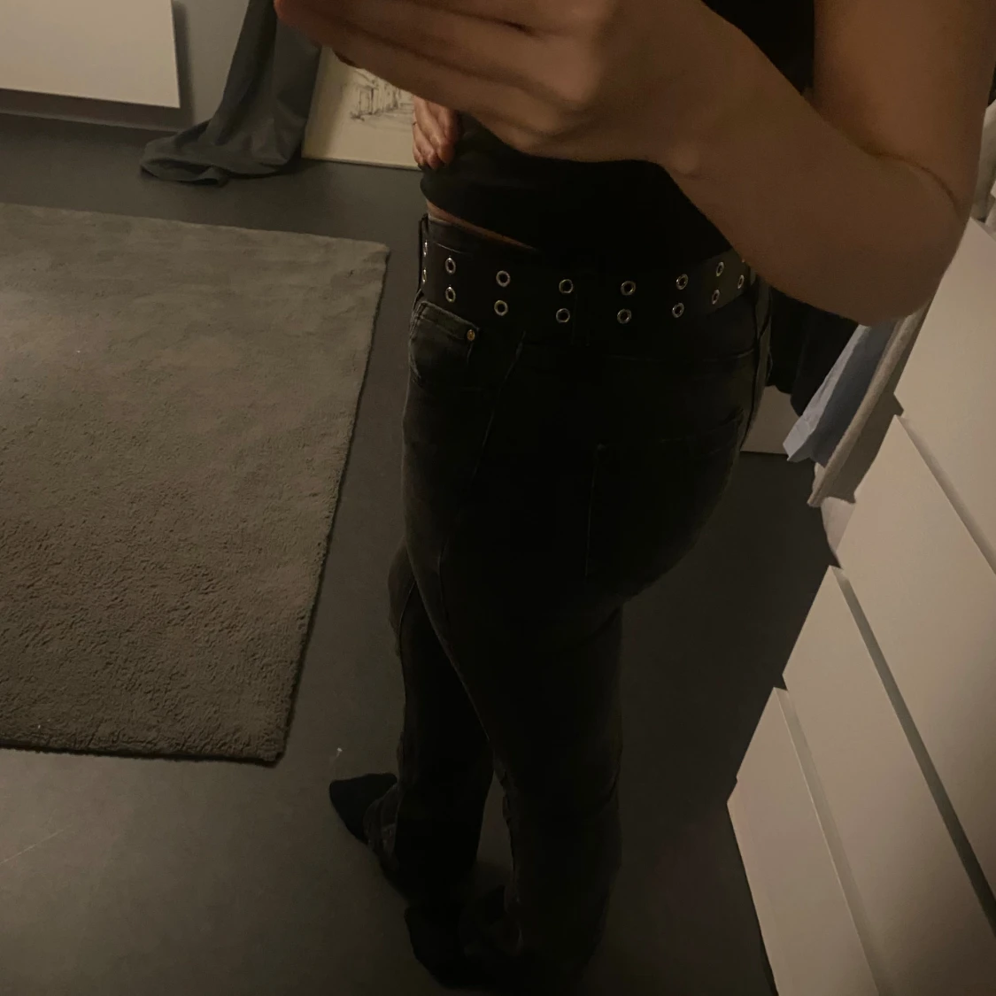 Svart skärp med silverfärgade nitar - 2