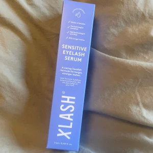 XLash serum - Säljer ett helt nytt ögonfransserum från Xlash, då jag råkade köpa 2. Den är full size och i sensetive.