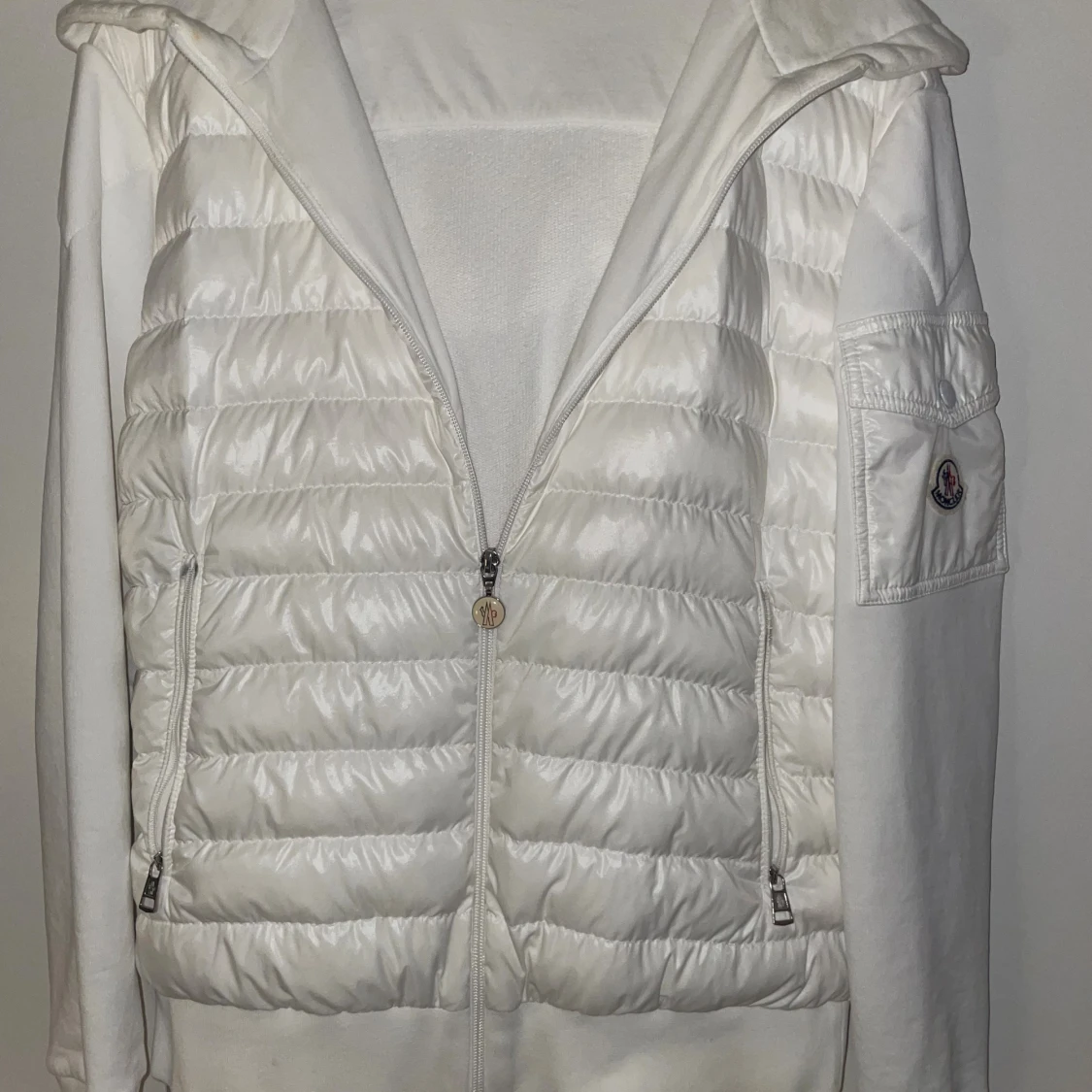 Vit cardigan från Moncler