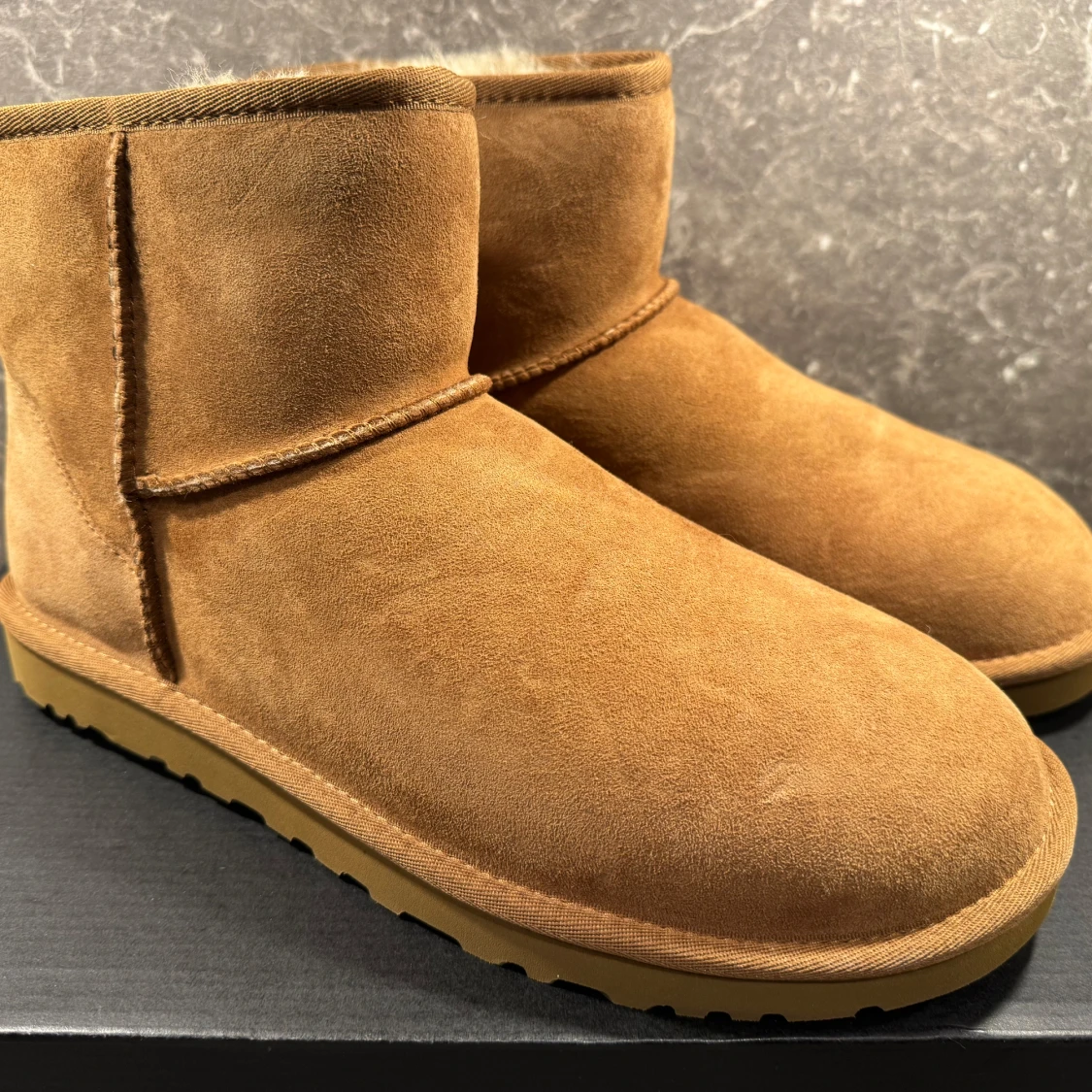 UGG Classic Mini bruna boots