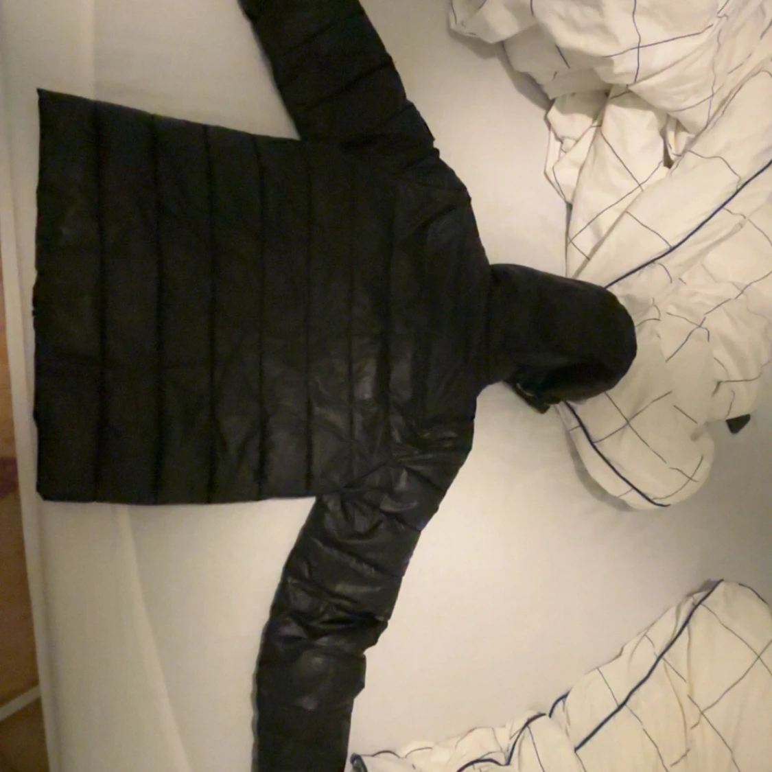 Svart pufferjacka Calvin Klein  - 1