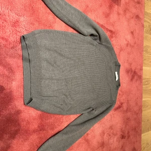 Mauro Grifoni stickad tröja - Extremt skön o härlig stickad tröja från mauro grifoni. 