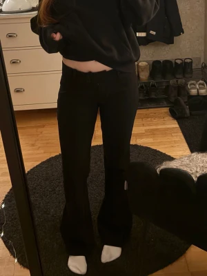 Kostymbyxor  - Super fina kostymbyxor. Skriv innan köp då jag har de upplagda både här o på vinted!