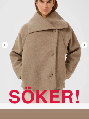 Söker!! Från inwear  - Söker denna kappan från inwear i storlek 34! ❤️ kontakta mig om du säljer, så kommer vi överens om en schysst pris 🙏