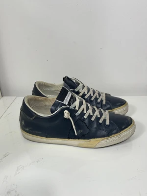 Philippe model  - Säljer dessa Philippe model, skriv för fler bilder/frågor🙌🏼