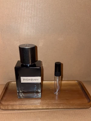 5ml YsL Y edp sample  - 5ml sample av YSL y edp, 10% rabatt på bundles, vid köp över 99kr ingår en gratis 2ml sample 