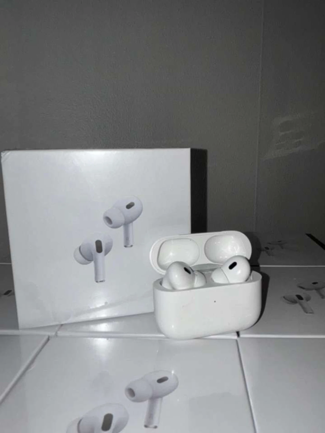 AirPods Pro gen 2 - 1